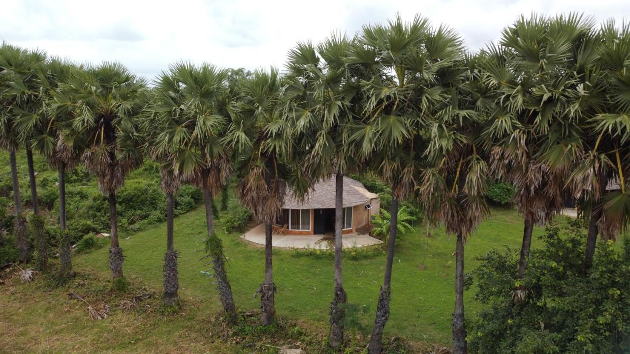Hanchey Bamboo Resort กำปงจาม ภายนอก รูปภาพ