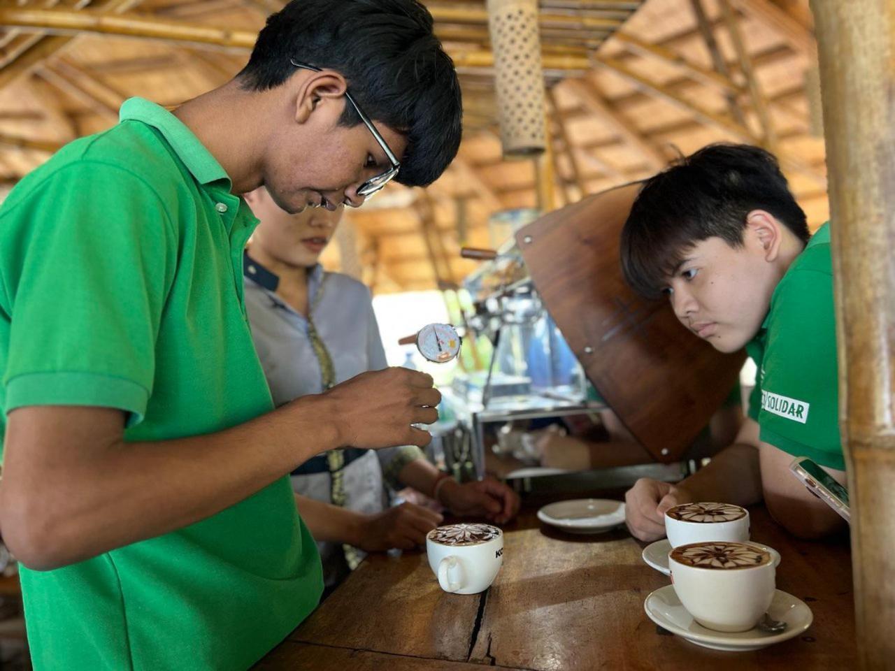 Hanchey Bamboo Resort กำปงจาม ภายนอก รูปภาพ
