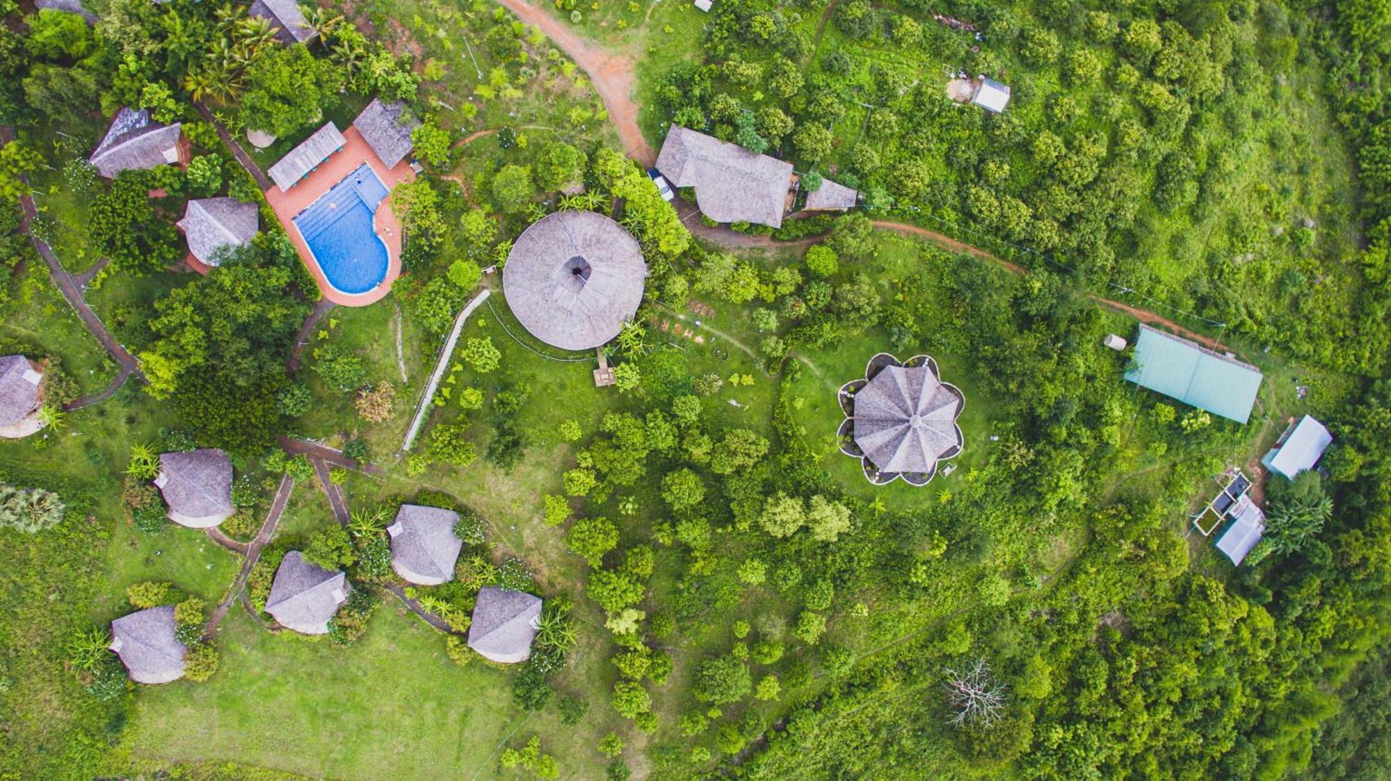 Hanchey Bamboo Resort กำปงจาม ภายนอก รูปภาพ