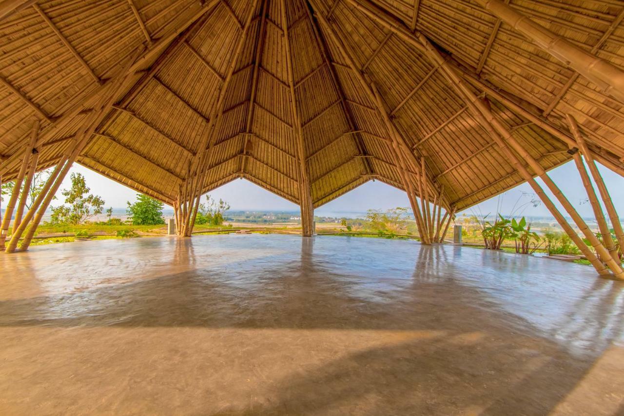 Hanchey Bamboo Resort กำปงจาม ภายนอก รูปภาพ