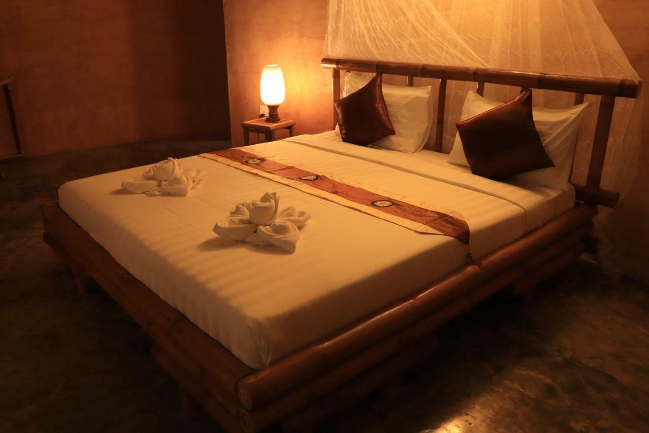 Hanchey Bamboo Resort กำปงจาม ภายนอก รูปภาพ