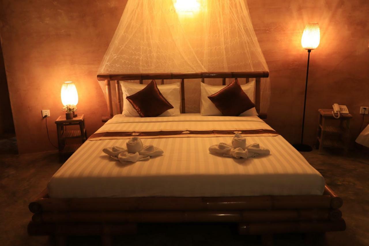 Hanchey Bamboo Resort กำปงจาม ภายนอก รูปภาพ